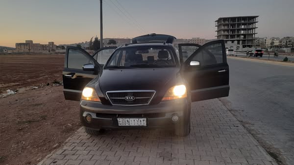 كيا سيرنتو 2006 - صورة 1