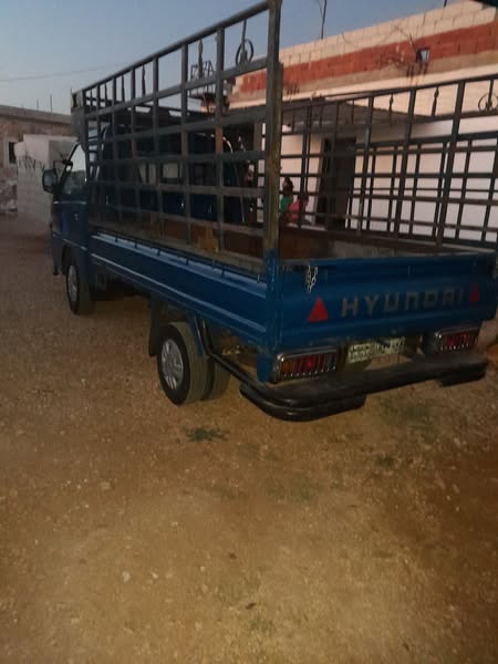 Hyundai H100 Porter 1997 - صورة 4