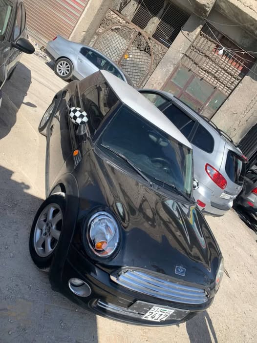 MINI Cooper 2010