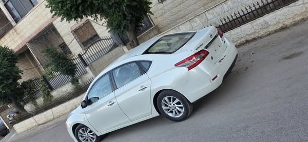 نيسان سنترا 2015 - صورة 2
