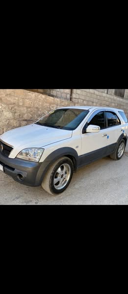 كيا Sorento 2004 - صورة 2