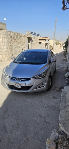 هيونداي افانتي 2014 - صورة 2