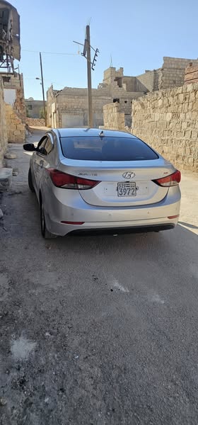 هيونداي افانتي 2014 - صورة 4