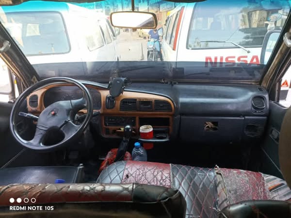 هيونداي H100 1998 - صورة 3