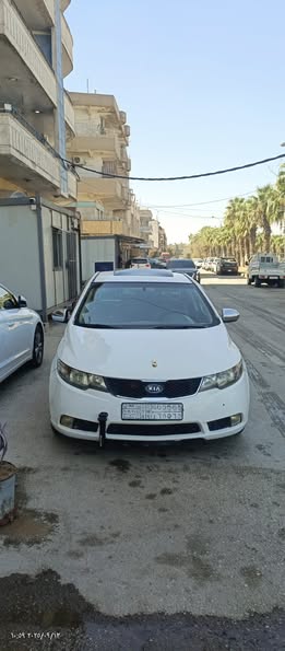 كيا فورتي 2008 - صورة 1