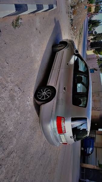 كيا كارينز 2005 - صورة 2