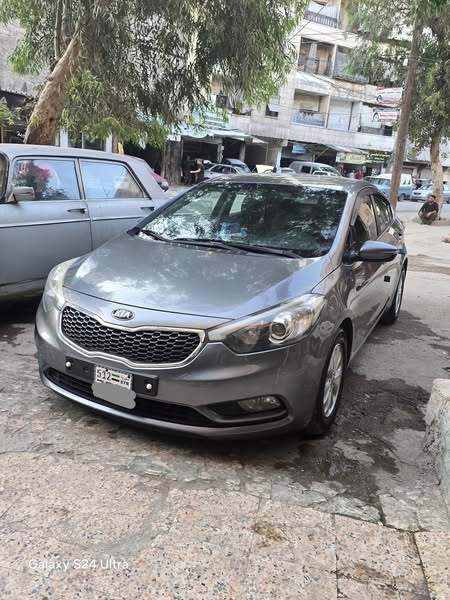 كيا سيراتو K3 2015 - صورة 1
