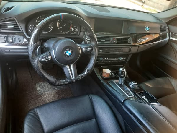 BMW 5 Series 2010 - صورة 2