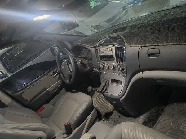 هيونداي ستاركس 2014 - صورة 2