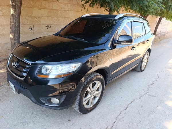 Hyundai Santa Fe 2010 - صورة 3