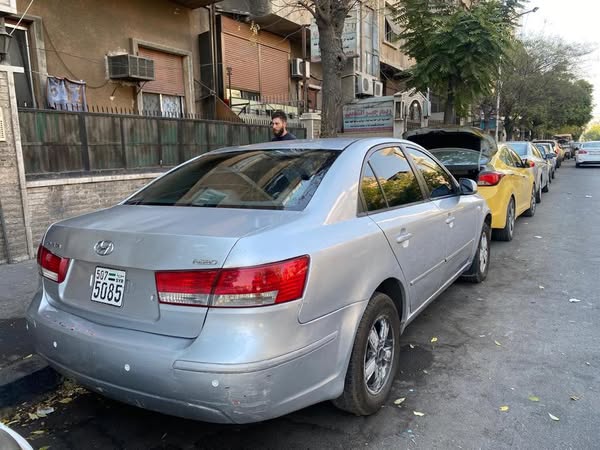 هونداي سوناتا 2011 - صورة 3