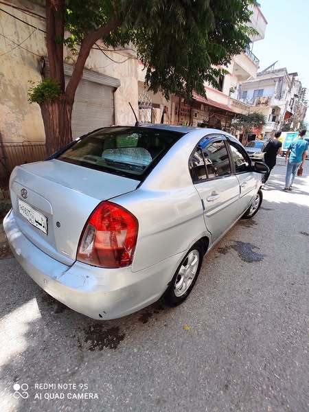 هيونداي فيرنا 2006 - صورة 4
