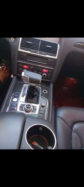 أودي Q7 2015 - صورة 4