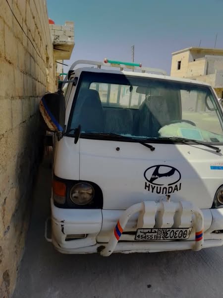 هيونداي H-100 1996 - صورة 2