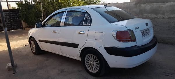 كيا ريو 2009 - صورة 2
