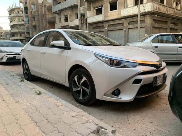 تويوتا Corolla 2017 - صورة 2