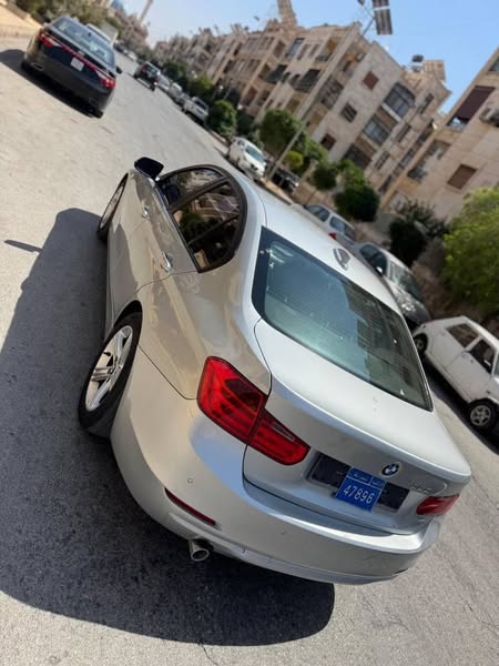 بي ام 320 2012 - صورة 1