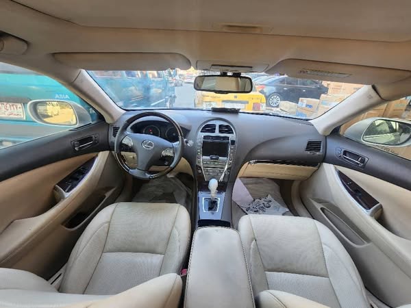 لكزس ES 350 2011 - صورة 4