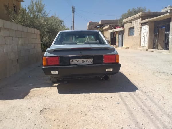 ميتسوبيشي لانسر 1983 - صورة 5