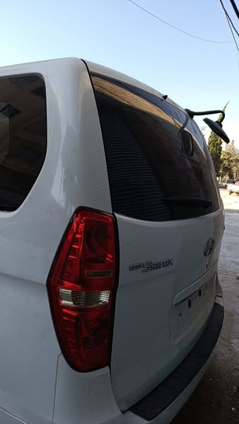 هيونداي H1 Starex 2011 - صورة 4