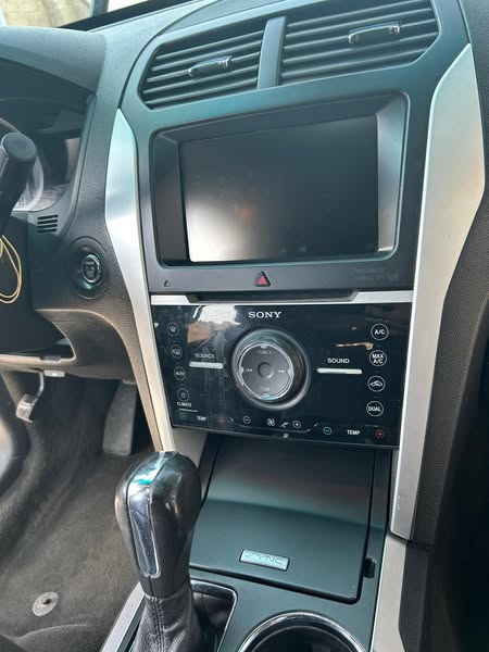 Ford Explorer 2015 - صورة 4