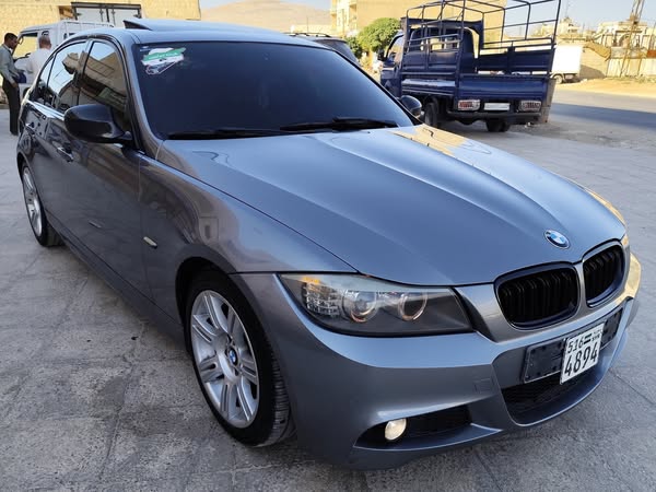 BMW 320 2011 - صورة 4