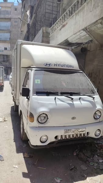 هيونداي H-100 1998 - صورة 4