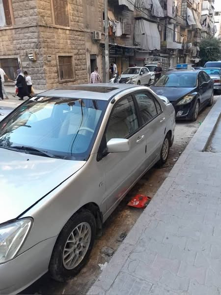 ميتسوبيشي لانسر 2005 - صورة 1