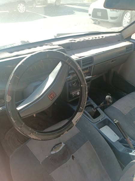 ميتسوبيشي لانسر 1983 - صورة 3
