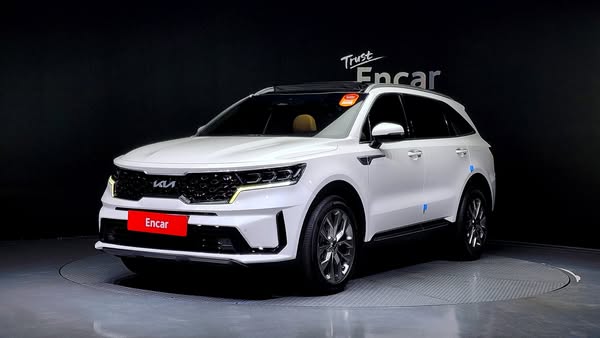 Kia Sorento 2022 - صورة 1
