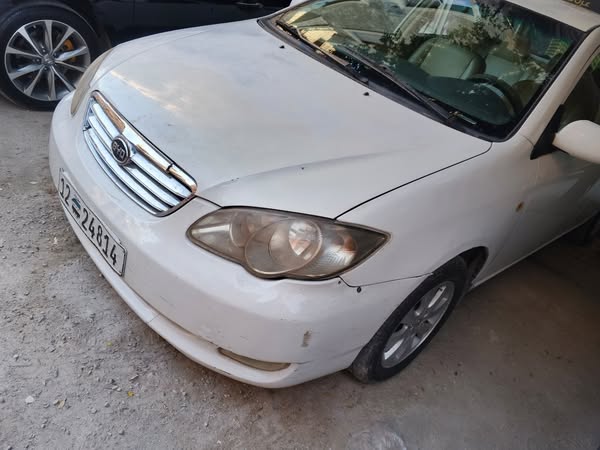 BYD F3 2012 - صورة 1