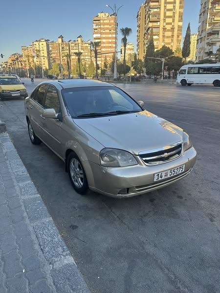 Chevrolet Optra 2008 - صورة 1