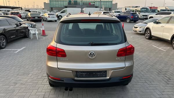Volkswagen Tiguan 2015 - صورة 3
