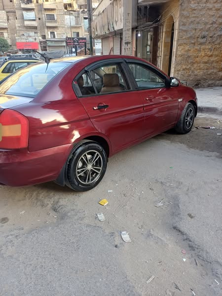 هيونداي فيرنا 2007 - صورة 1