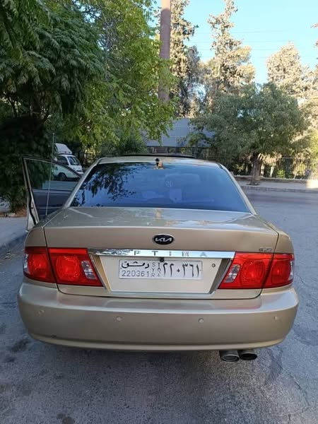 كيا أوبتما 2002 - صورة 1