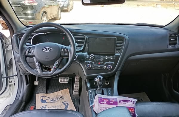 كيا K5 2012 - صورة 2