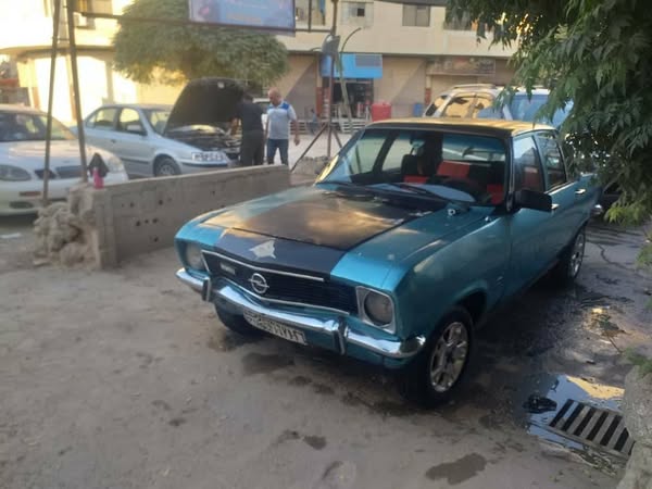 Opel Ascona 1974 - صورة 1