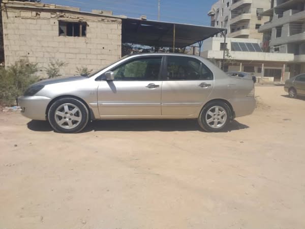 ميتسوبيشي لانسر 2007 - صورة 1