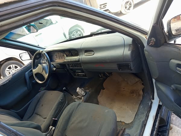 سكودا Pickup 1996 - صورة 5