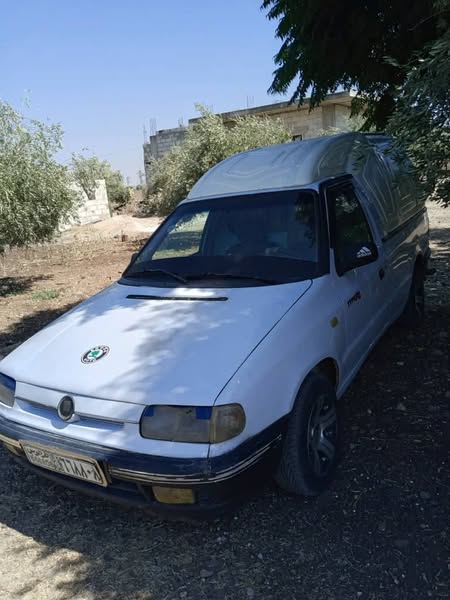 سكودا Pickup 1996 - صورة 2