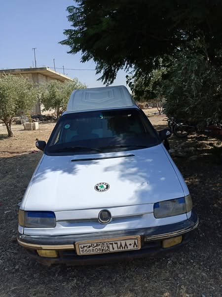 سكودا Pickup 1996 - صورة 3