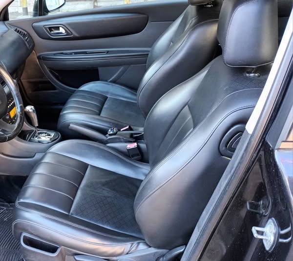 Citroën C4 2006 - صورة 1