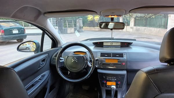 Citroën C4 2006 - صورة 2
