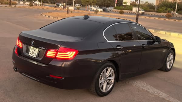BMW 528i 2015 - صورة 4