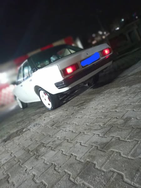 اوبل اسكونا 1977 - صورة 1