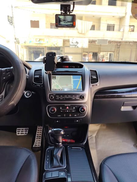 كيا Sorento 2014 - صورة 5