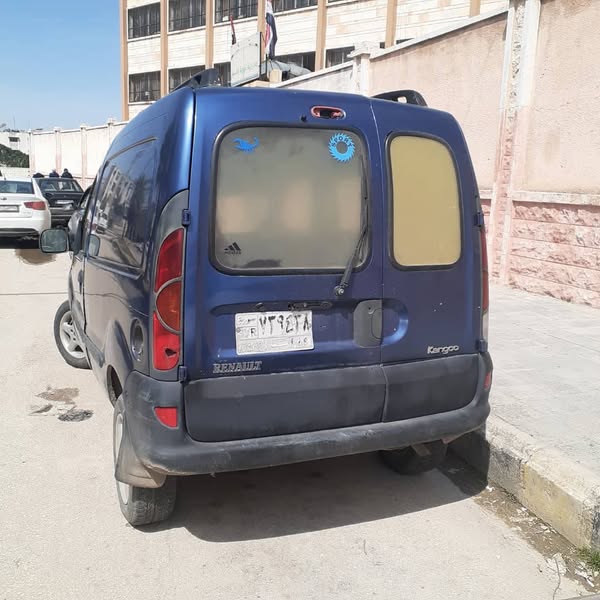 Renault Kangoo 2002 - صورة 1