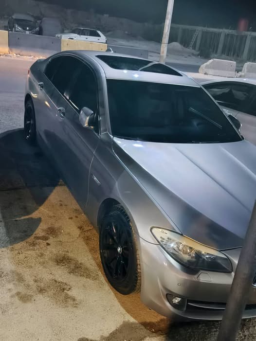بي إم دبليو 520i 2013