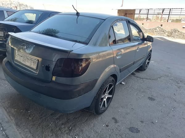 كيا ريو 2008 - صورة 3