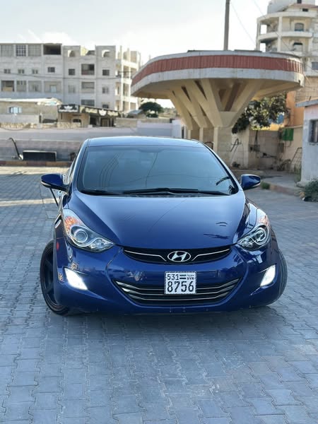 هيونداي افانتي 2011 - صورة 3